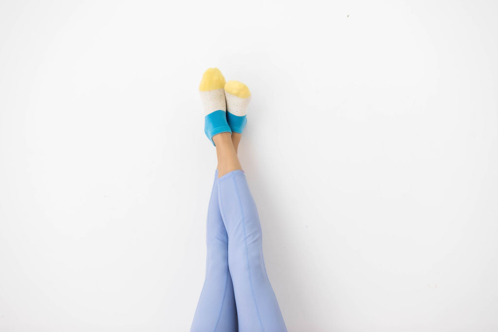 Neapolitan Ankle Grippy Socks